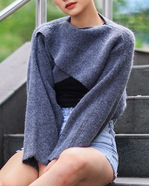 Knitted Crop Poncho J.Rep Virtual Store