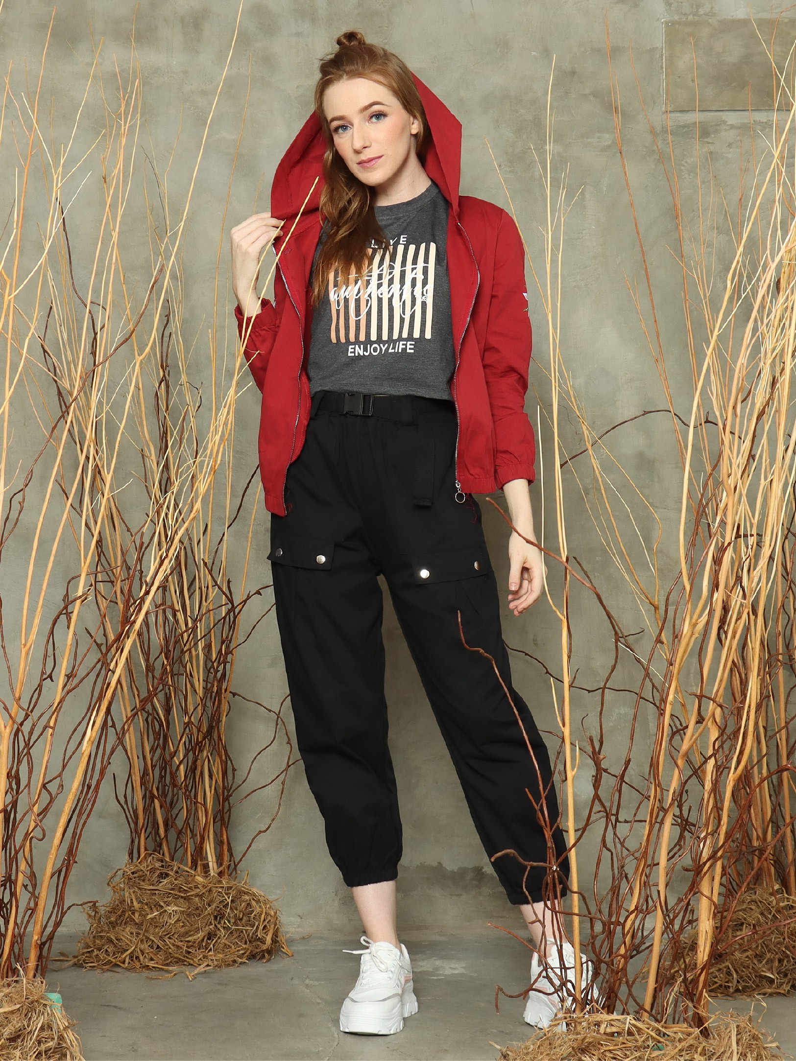 Flower embroidery sleeve hoodie jacket 