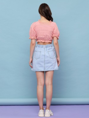 Crop Embroidered Middle Drawstring