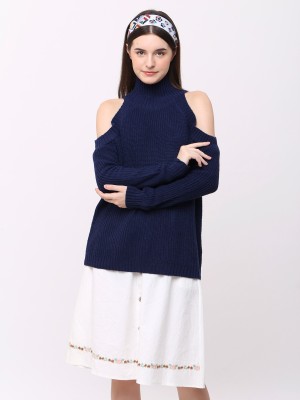 Cold Shoulder Knitted Top