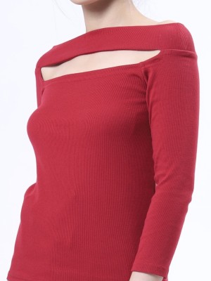 Peek-A-Boo Chest Long Sleeves Top