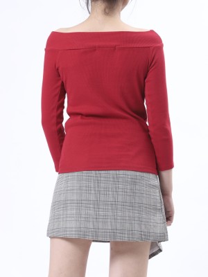 Peek-A-Boo Chest Long Sleeves Top