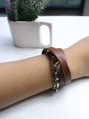 Leather hand-belt