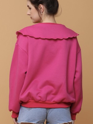 Flower Petal Outline Collar Sweater