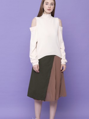 Side Pleats Skirt