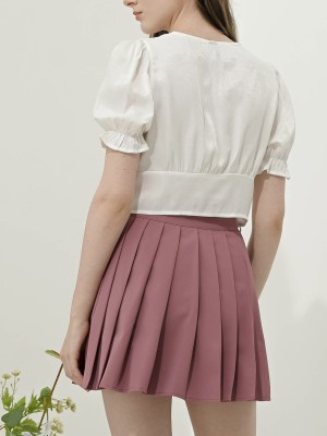 Shell Outline Semicrop Top