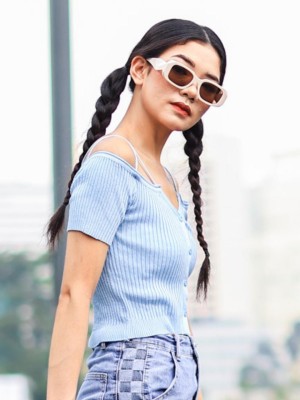 Off Shoulder Knitted Top