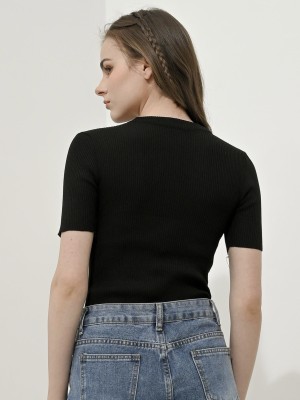 Cut Out Neckline Knitted Top RO1