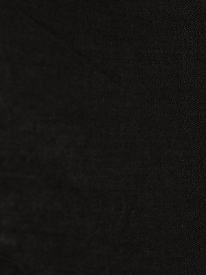 Shell Outline Semicrop Top