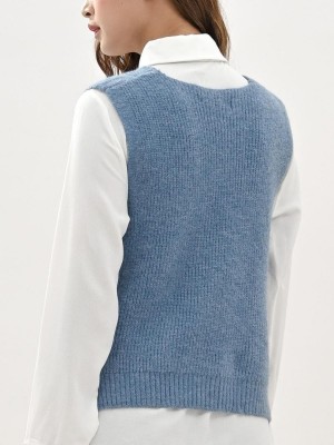 Knitted Vest