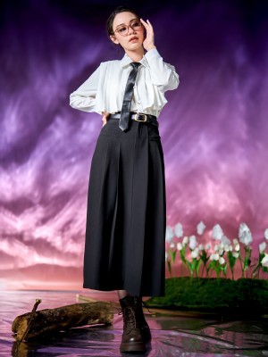 WW Aleena Pleated Overlap Shirt