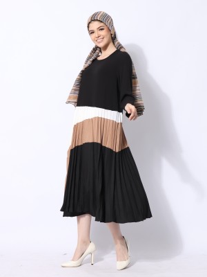 Wave Panel Color Dress