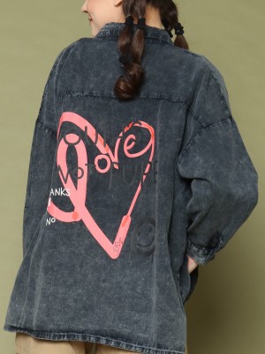 LOVE THANKS Washed Denim Shirt