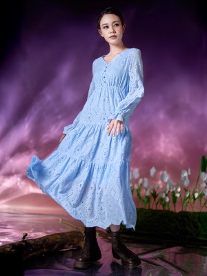 WW ELITE Lara Vneck Eyelet Dress