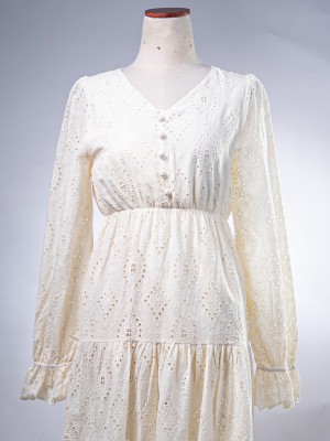 WW ELITE Lara Vneck Eyelet Dress