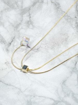 Cube Resin Gold Plate Necklace
