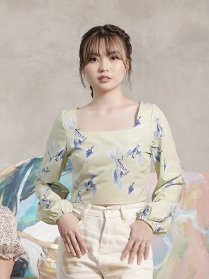 ER Bird Print Square Nect Top