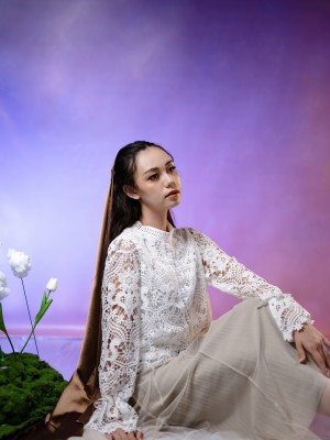 WW ELITE Zayna High Neck Embroidery