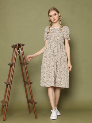 Peasant Flower Printed Maxi Dress