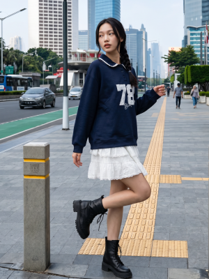 JR NRC Oversize 78 Lace Embroidery Polo Sweat Top