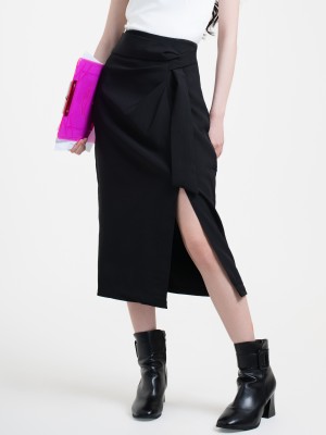 SMARTEN FRONT LOOP HOLE MIDI SKIRT