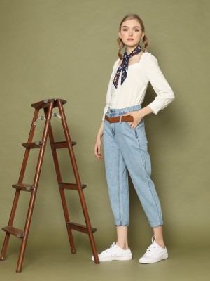 Belted High Waist Tappered Leg Jeans