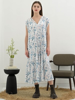 ELITE EID4 Arifah Flower Paint Pleats Maxi Dress with Inner
