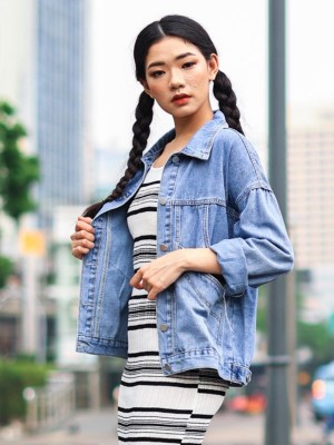 Double Pocket Front Denim Jacket