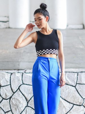 Diagonal Zip Up Wide Leg Trousers