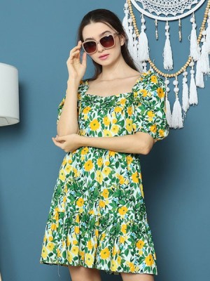 Cottage Core Daisy Flower Print Mini Dress