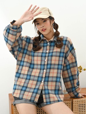 Checkered bright shirt