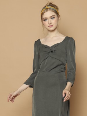 CH21 Heart Outline Midi Dress