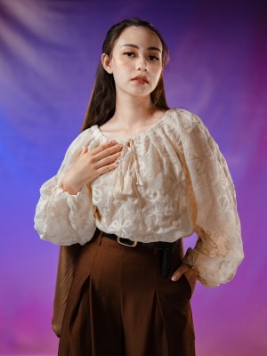 WW Atiya Neck Drawstring Ribbon Embroidery Top