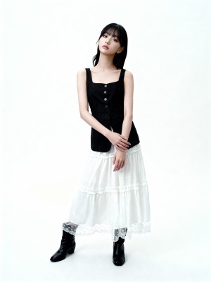 Low Round Neck Knit Top