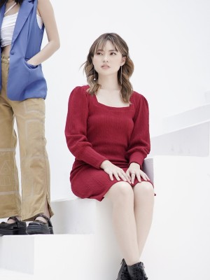 ER Square Neck Knit Dress