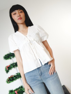 HT24 Eyelet Front Tied Natalie Top