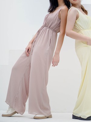 ER Square neck jumpsuit with fabric belt