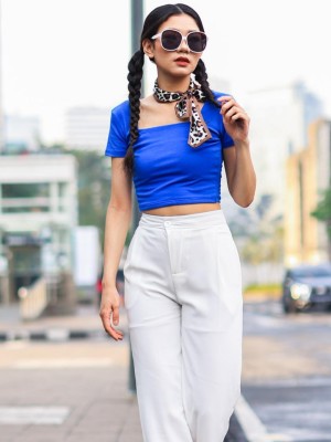 Square Neck Semi Crop Tee