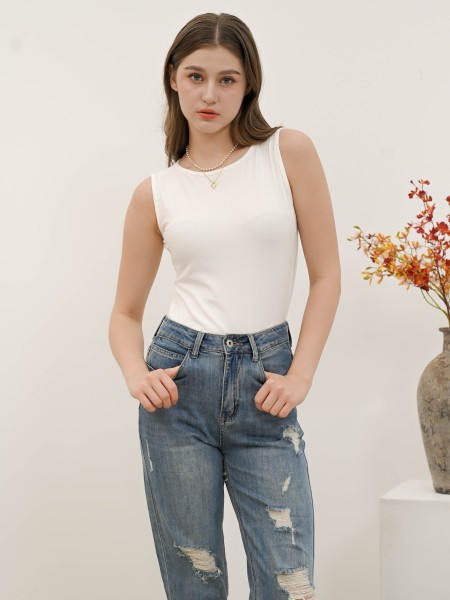 SEA Ripped Wash Dark Blue Denim