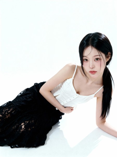 Lisa Linen Flare Top