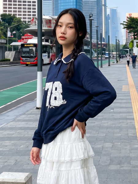 JR NRC Oversize 78 Lace Embroidery Polo Sweat Top