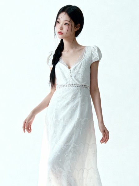 Kathy Embroidery Vintage Midi Dress