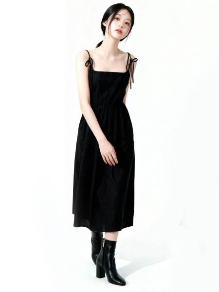 Irine Midi Dresss With Ribbon Tied Sleeves