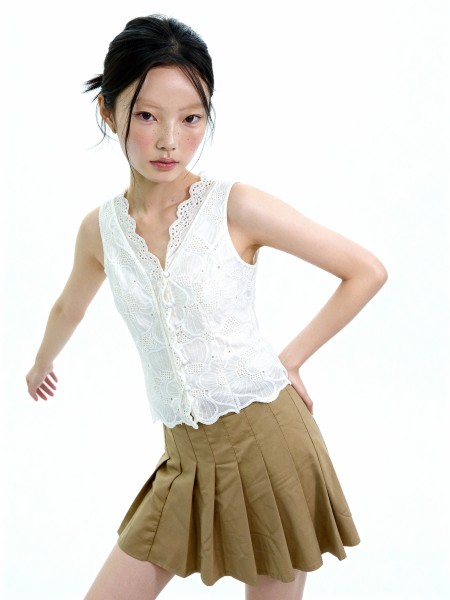 Holly Embroidery Button Top