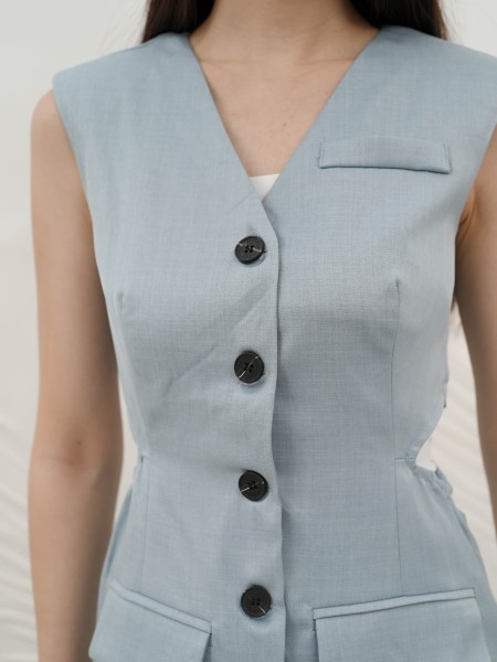 SMARTEN WAIST CUT OUT PLAYSUIT