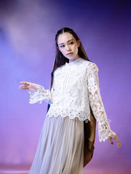 WW ELITE Zayna High Neck Embroidery