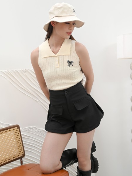DITOX RIBBON BELL EMBROIDERY SLEEVELESS KNIT POLO