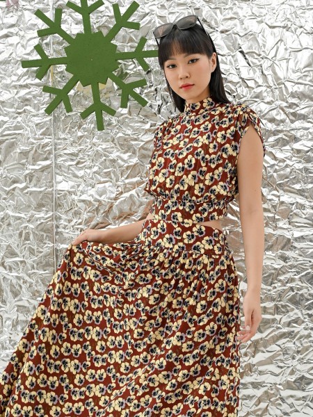 FELIZ23 Flower Print Cut Out Back Dress