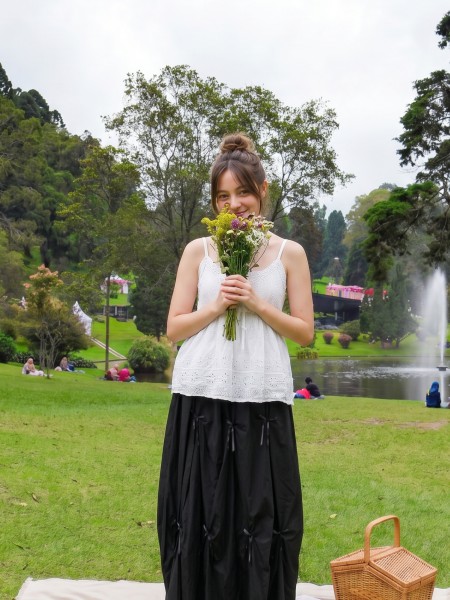 PG Ribbon Pinch With Inner Lace Maxi Skirt