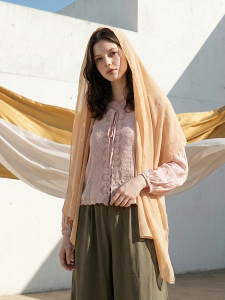 EID Zaroh Centre Embroidery Shirt